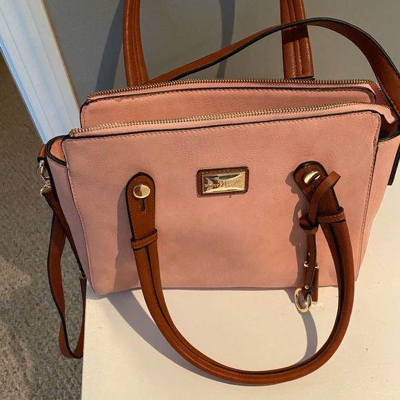 Purse - Picture 1 of 4